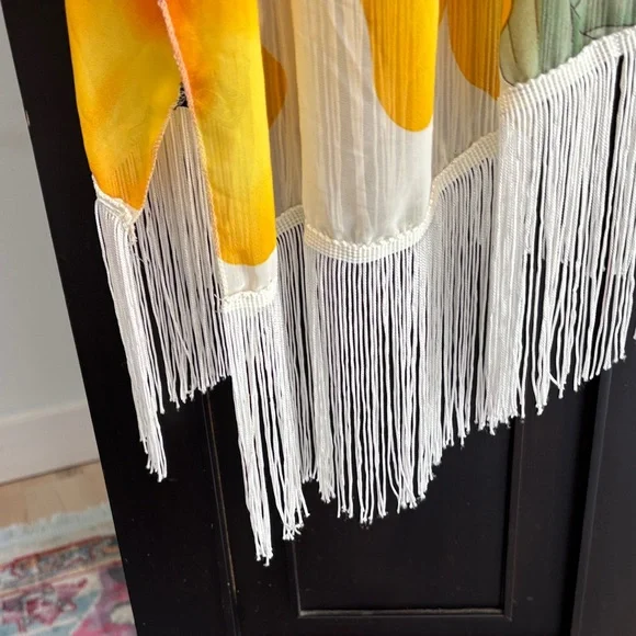 Vintage SAX colorful Sunlit Floral Kimono with Fringe - Picture 5 of 7